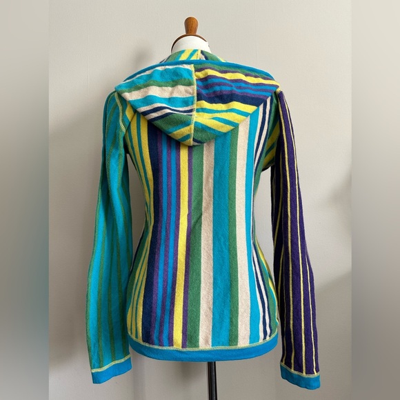 Striped Cashmere Sweater/Hoodie - Picture 6 of 9